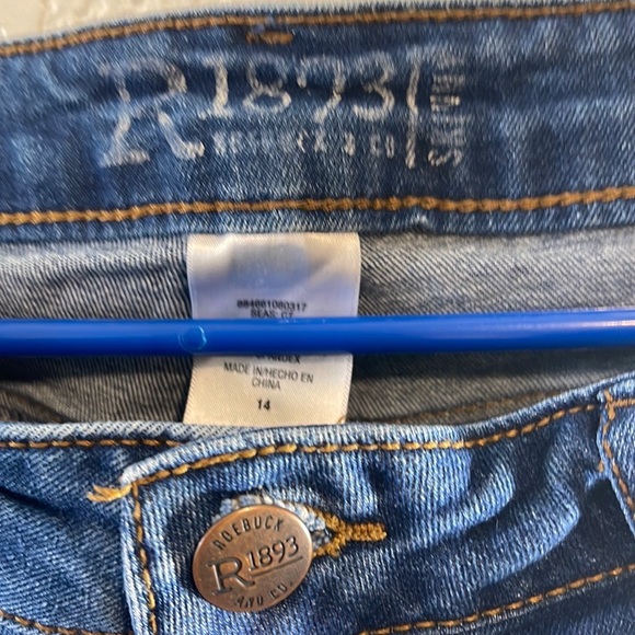 Roebuck and Co. Excellent used condition
Slim straight
Color- blue inseam 27 - Picture 2 of 2